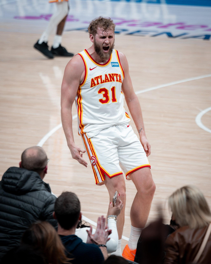 华体会官网入口-兰戴尔老鹰首秀砍26+11+5+4帽，火箭弃将爆发|体育赛事讨论|休斯敦火箭队|赛季表现|亚特兰大老鹰队|nba_新浪体育_新浪新闻